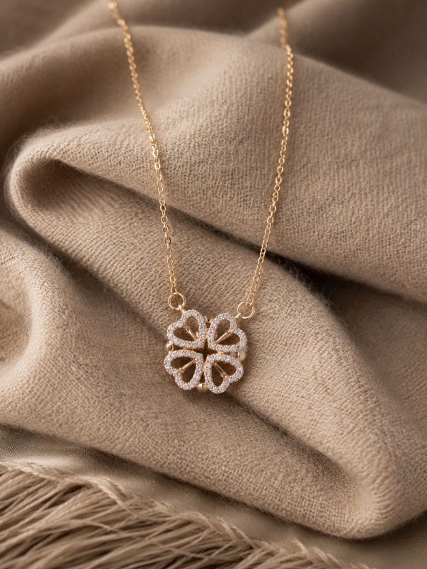 Lucky Clover Rose Gold Necklace
