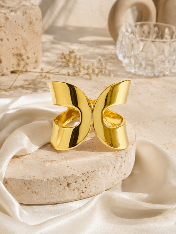 Monarch Cuff 18K Gold Plated Bangle